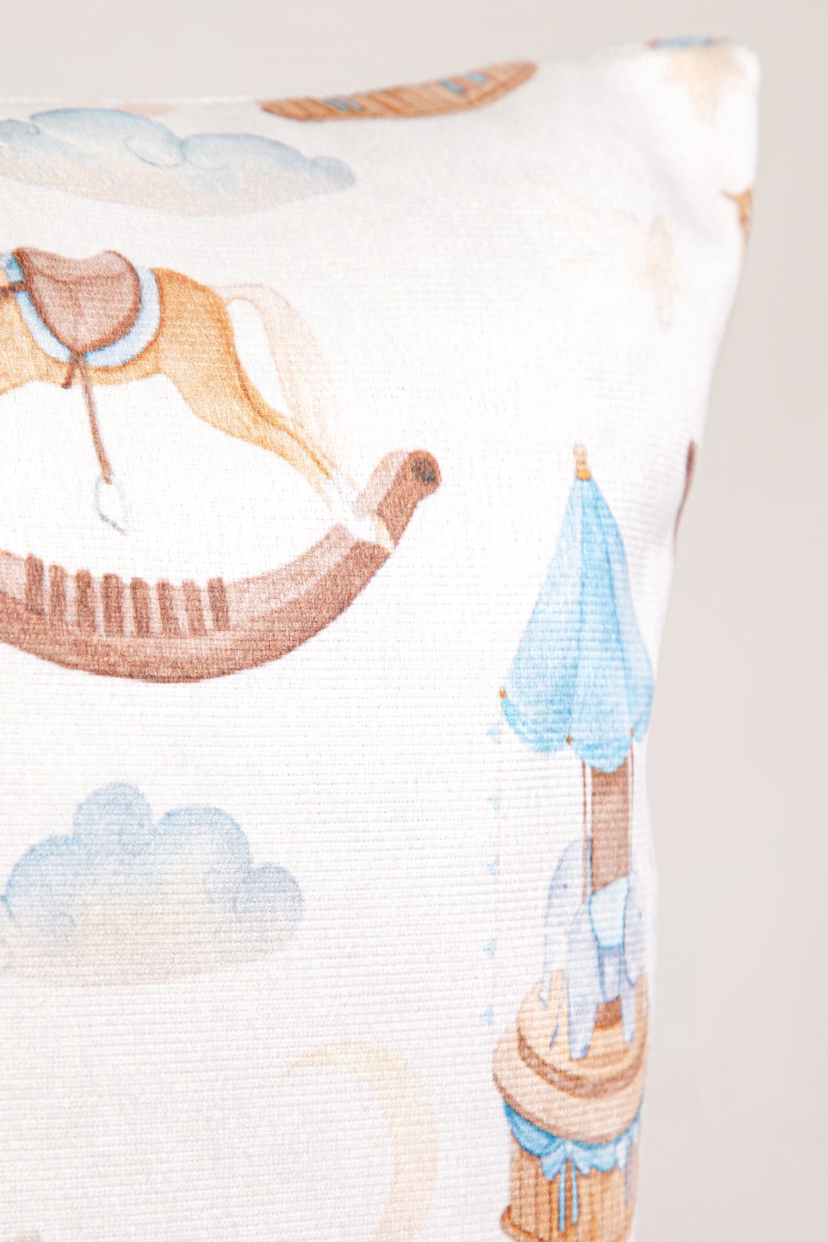 Fairy Tale Friends Kırlent Kılıfı