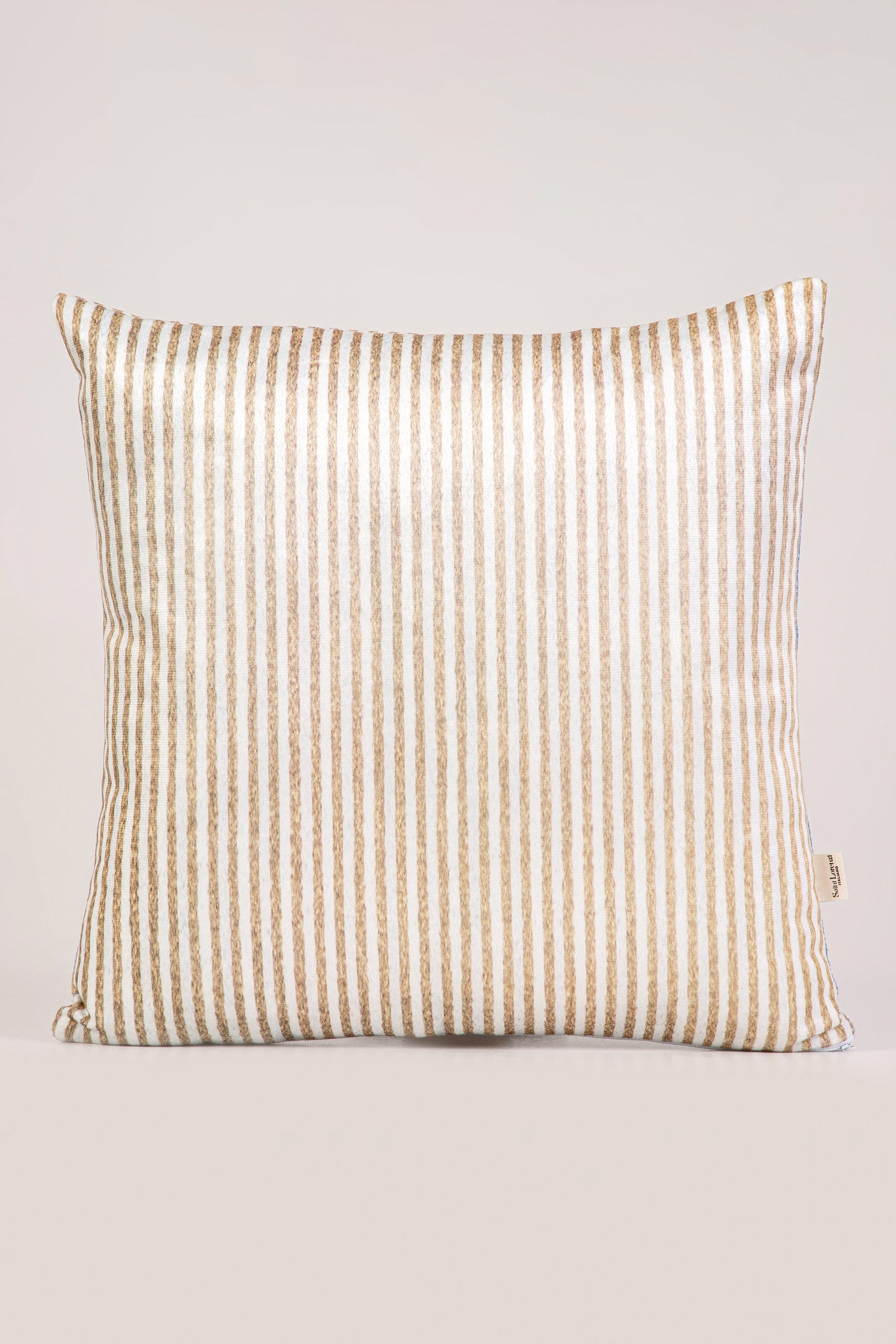 Grandma Bunny Kırlent Kılıfı